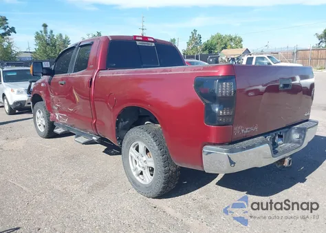 2008 Toyota Tundra Double Cab/Double Cab Sr5 z USA, uszkodzony, nr VIN 5TFBV54118X034901